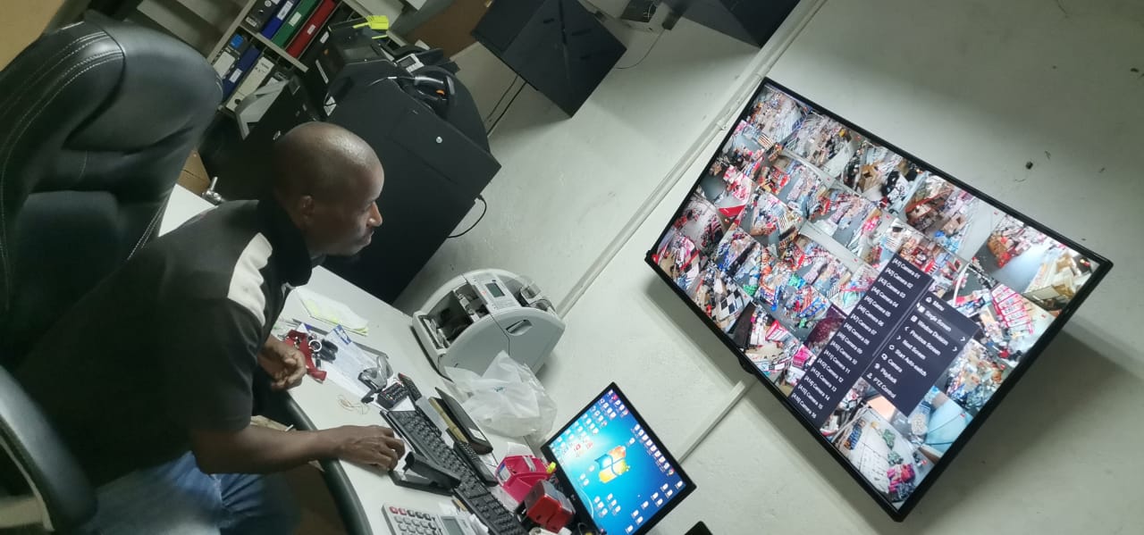 Security system screen monitoring